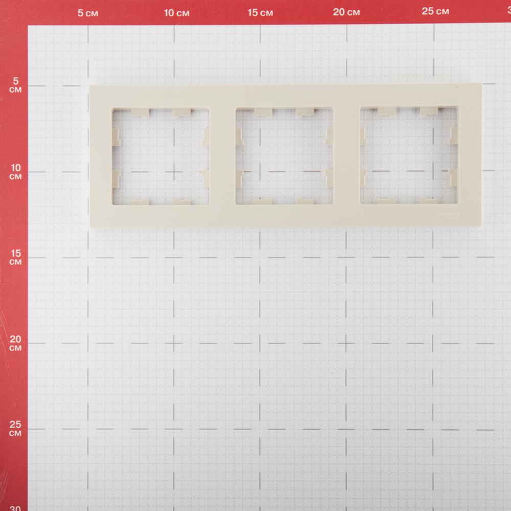 Рамка Schneider Electric Atlas Design ATN000203 трехместная универсальная бежевая, Бежевый
Рамка Schneider Electric Atlas Design ATN000203 трехместная универсальная бежевая, Бежевый