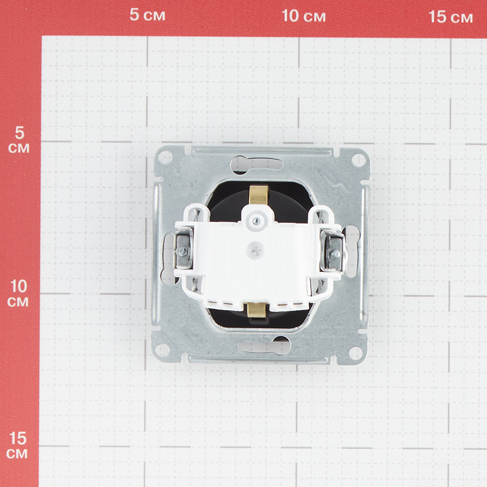 фото Розетка schneider electric atlas design atn001045 скрытая установка карбон с заземлением со шторками