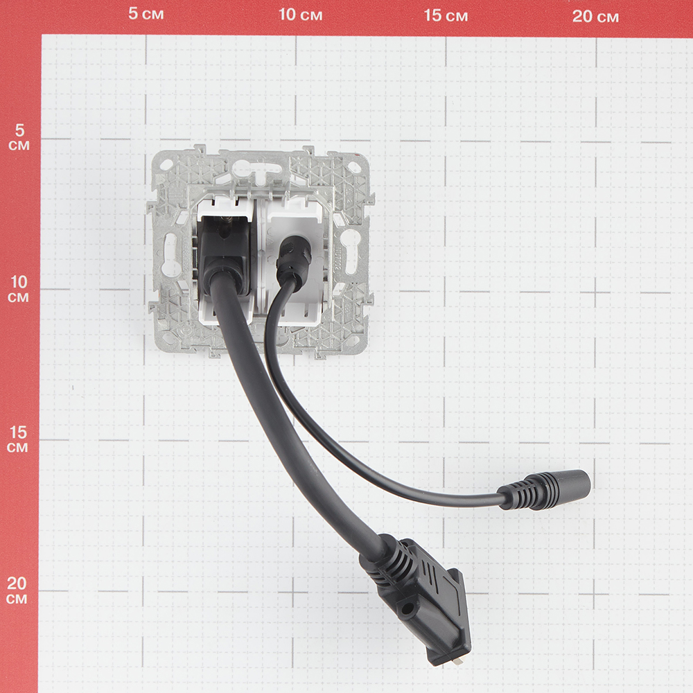 фото Розетка vga schneider electric unica new nu593218 скрытая установка белая модули hd15 и mini jack