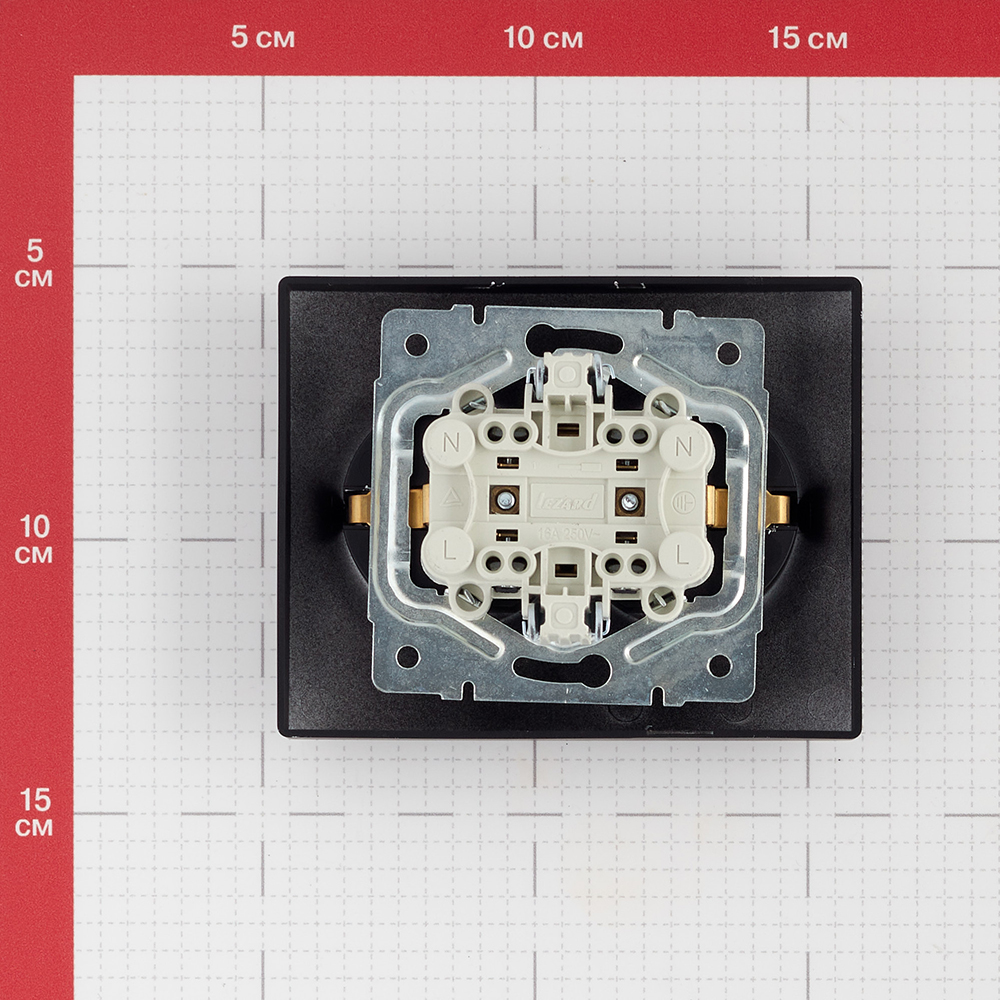 фото Розетка lezard karina 707-4200-127b двойная скрытая установка черный бархат с заземлением