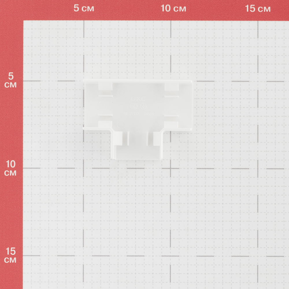 фото Тройник для кабель-канала dkc (00536) 25х17 мм белый