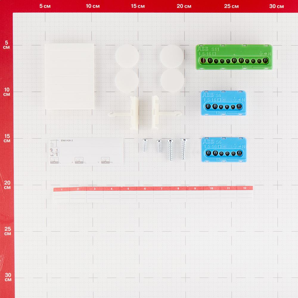 фото Щит распределительный встраиваемый abb mistral41 пластиковый ip41 250х320х108 мм 12 модулей непрозрачная дверь с клеммами