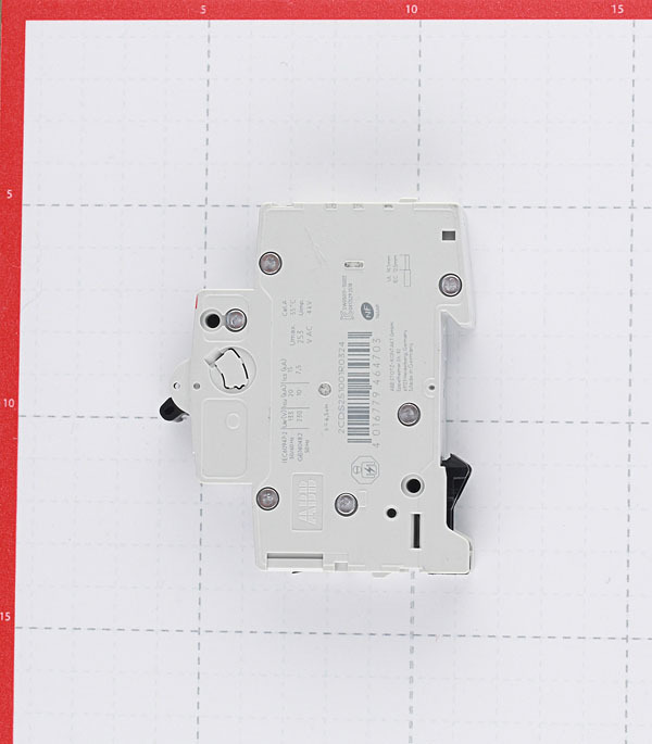 фото Автоматический выключатель модульный abb s201 1p 32а тип с 6 ка 220 в (2cds251001r0324)