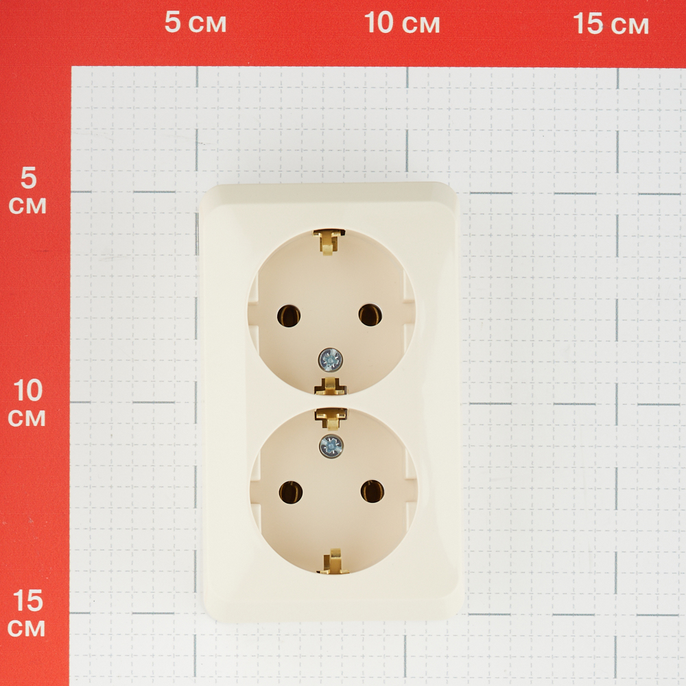 фото Розетка schneider electric этюд двойная pa16-007k открытая установка кремовая с заземлением ip20