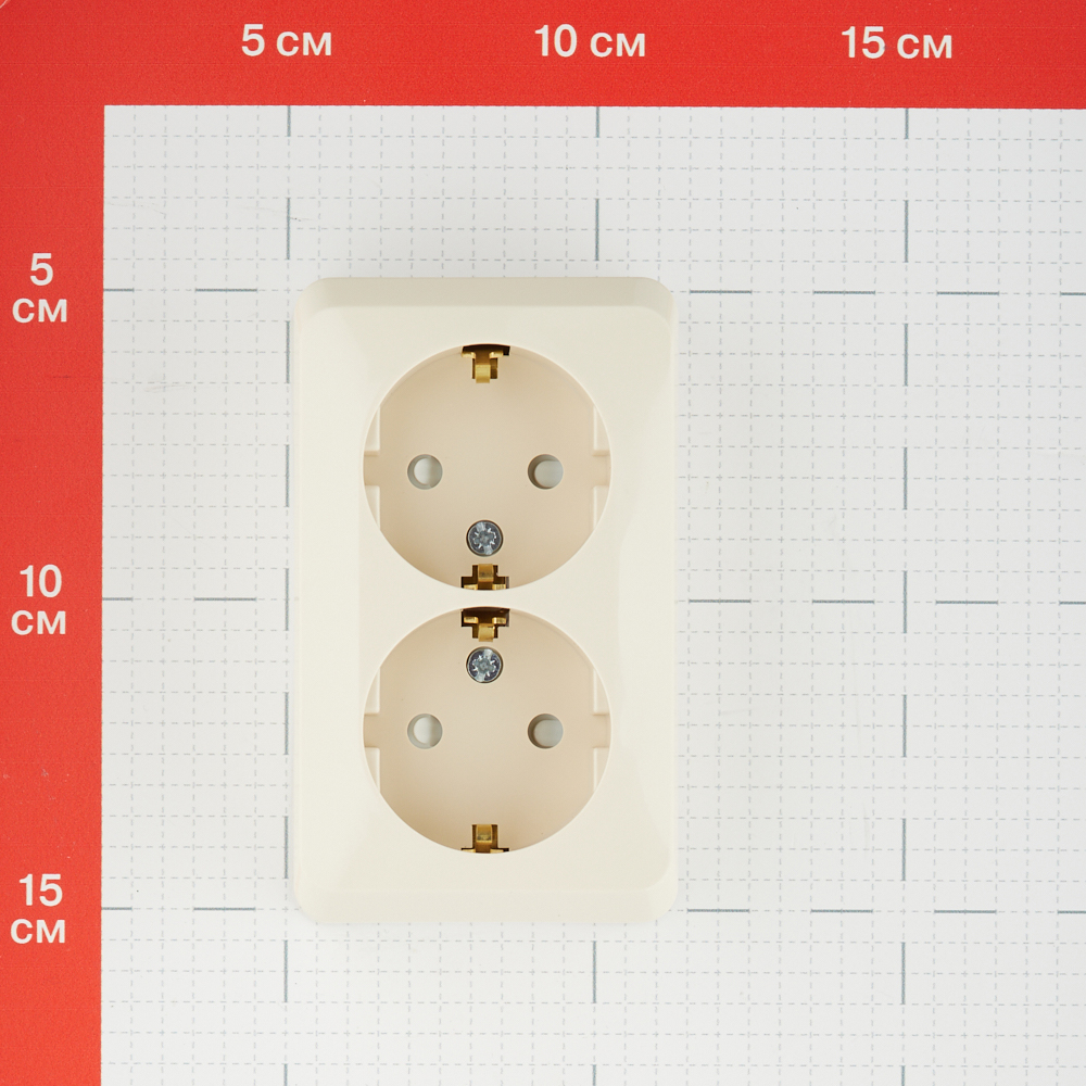 фото Розетка schneider electric этюд двойная pa16-008k открытая установка кремовая с заземлением ip20 со шторками