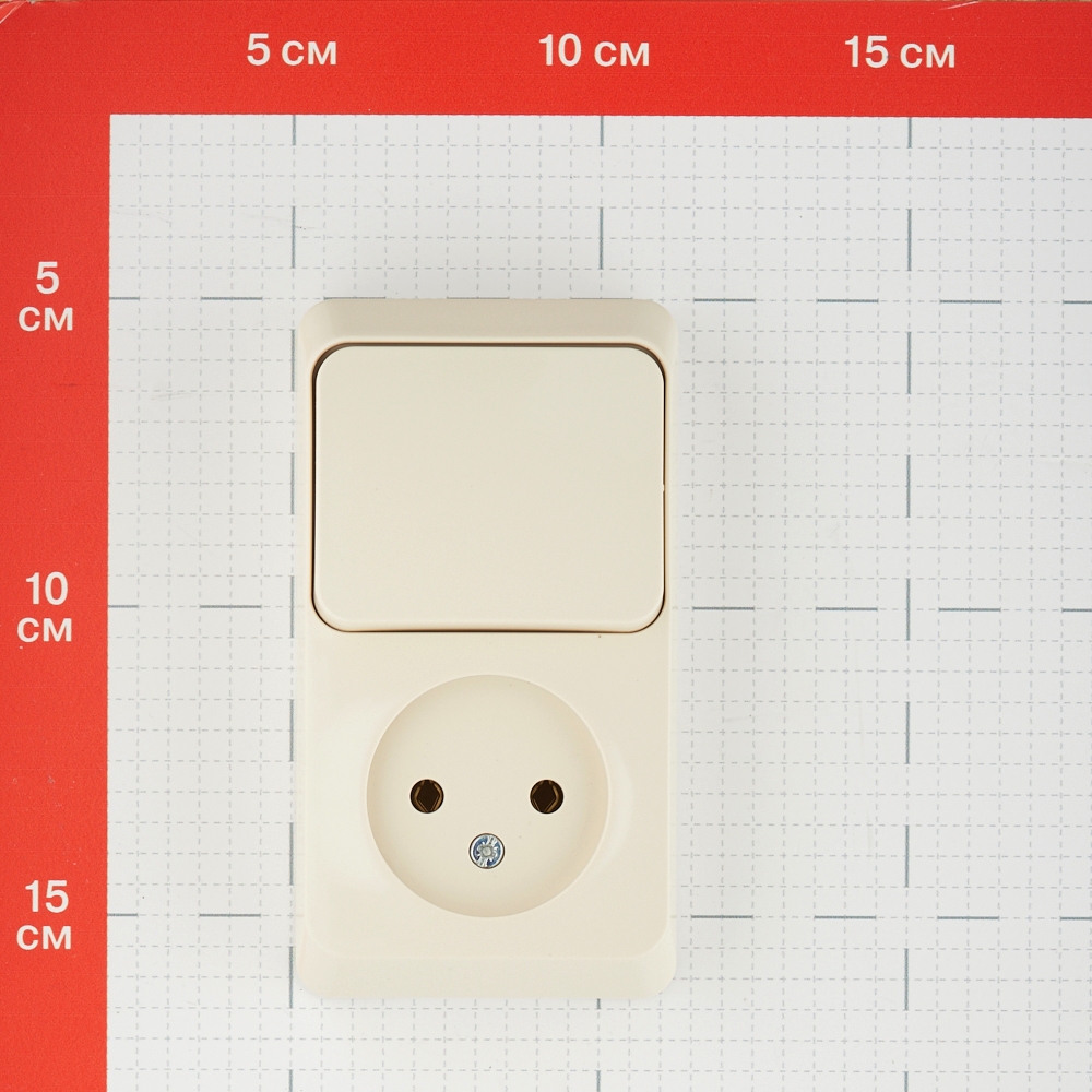 фото Блок выключателя с розеткой schneider electric этюд bpa16-204k одноклавишный открытая установка кремовый без заземления ip20