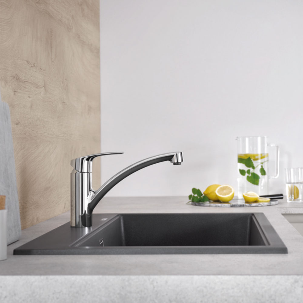 фото Смеситель для кухни grohe eurosmart (33281003) однорычажный хром