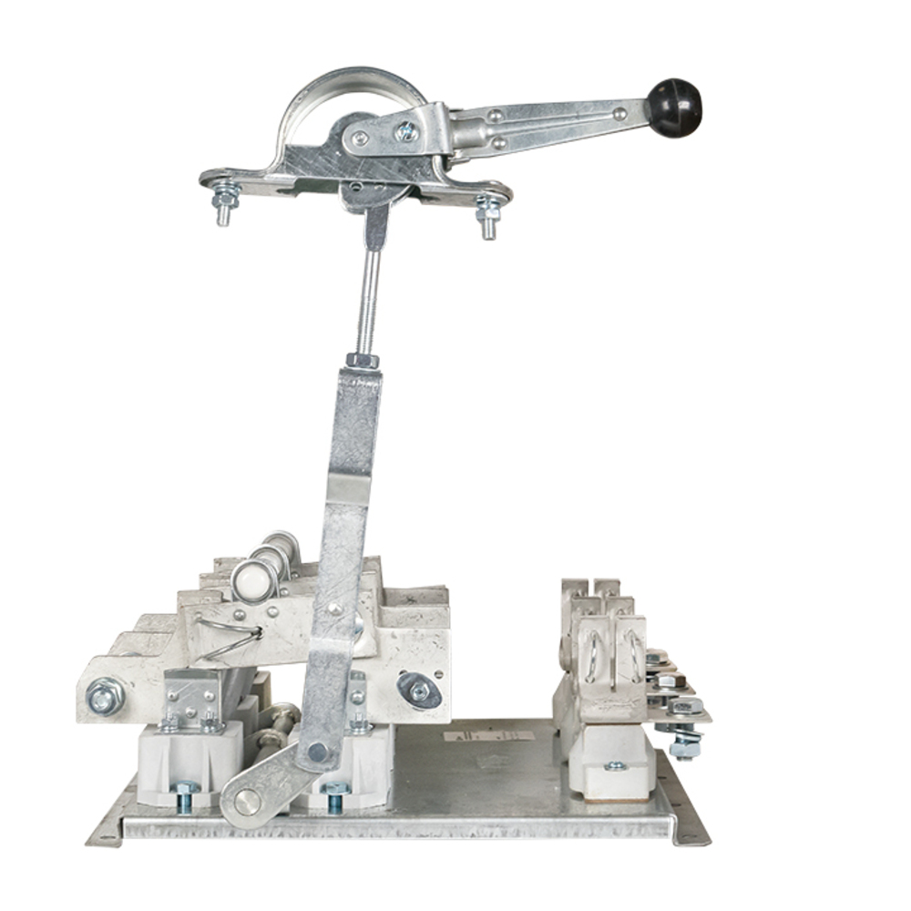 

Выключатель-разъединитель EKF Basic РПС-6 3P 630А 500 В правый привод (rps-r-630)