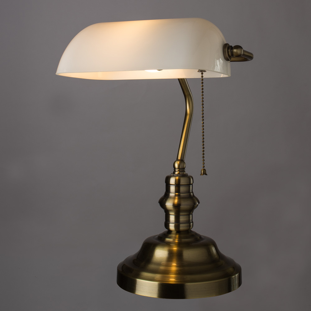 

Лампа настольная ARTE LAMP BANKER (A2493LT-1AB) E27 60 Вт 220 В IP20, Белый