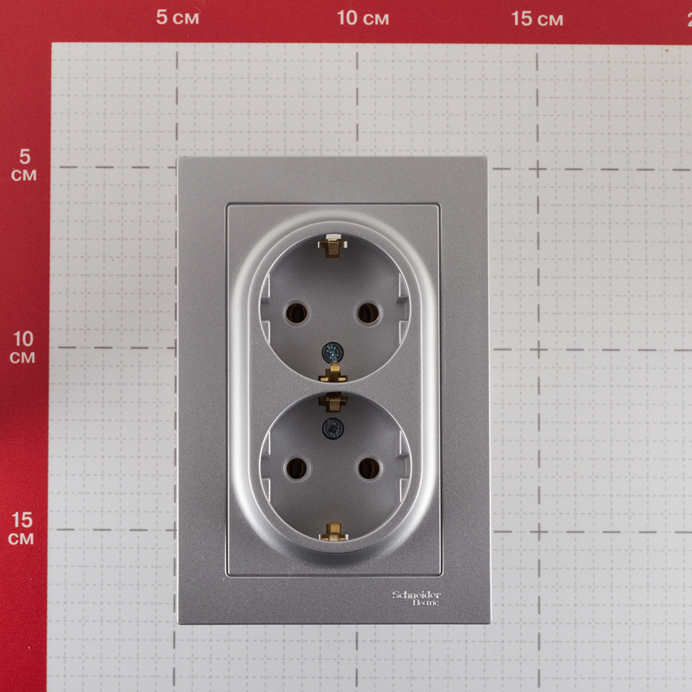 Atlas design двойная. Розетки Schneider Atlas. Schneider Electric Atlas Design двойная розетка. Рамки для розеток Schneider Electric ATLASDESIGN. Розетка Schneider Electric Atlas Design.