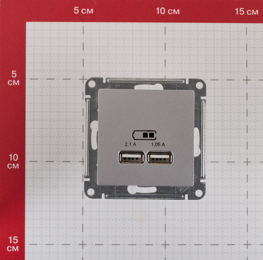 фото Розетка usb schneider electric atlas design atn000333 скрытая установка алюминий два модуля usb