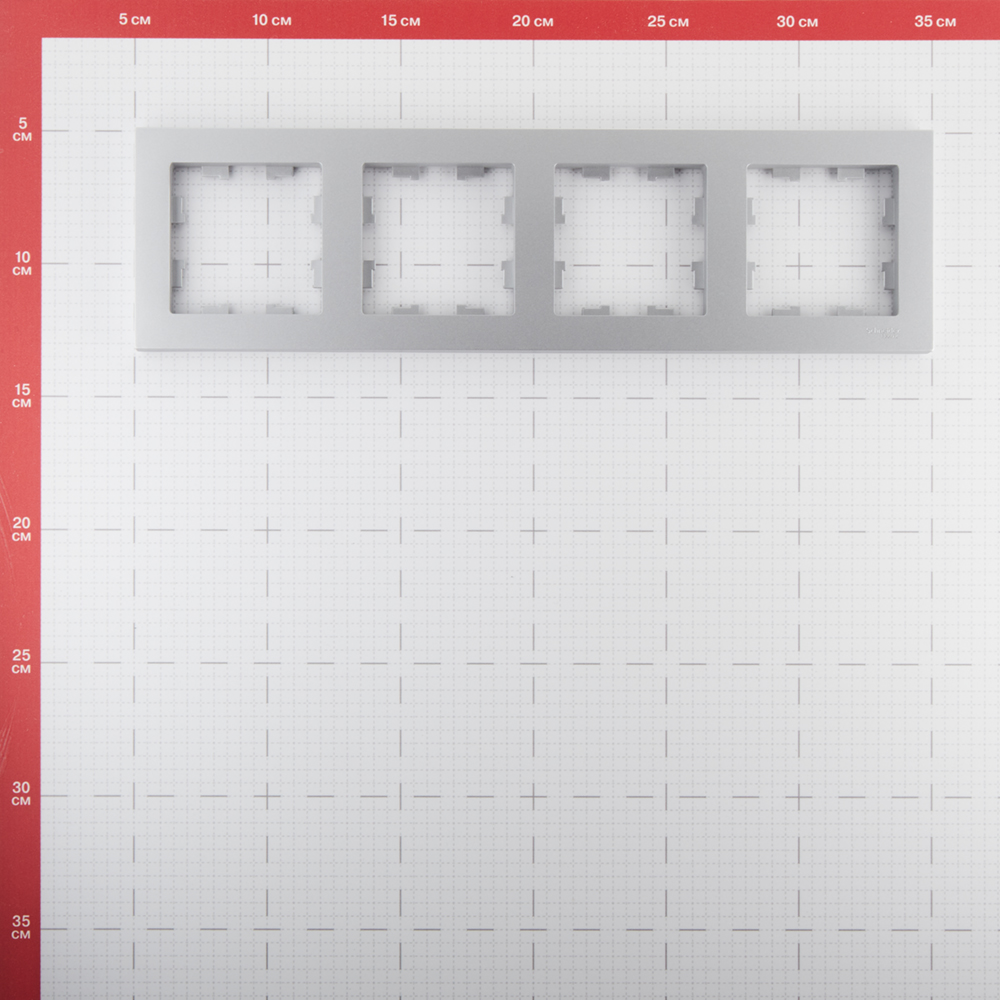 

Рамка Schneider Electric Atlas Design ATN000304 четырехместная универсальная алюминий