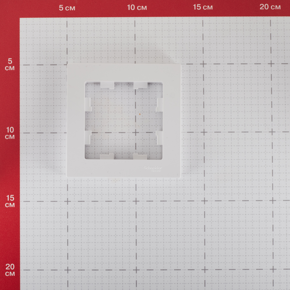 

Рамка Schneider Electric Atlas Design ATN000101 одноместная универсальная белая, Белый