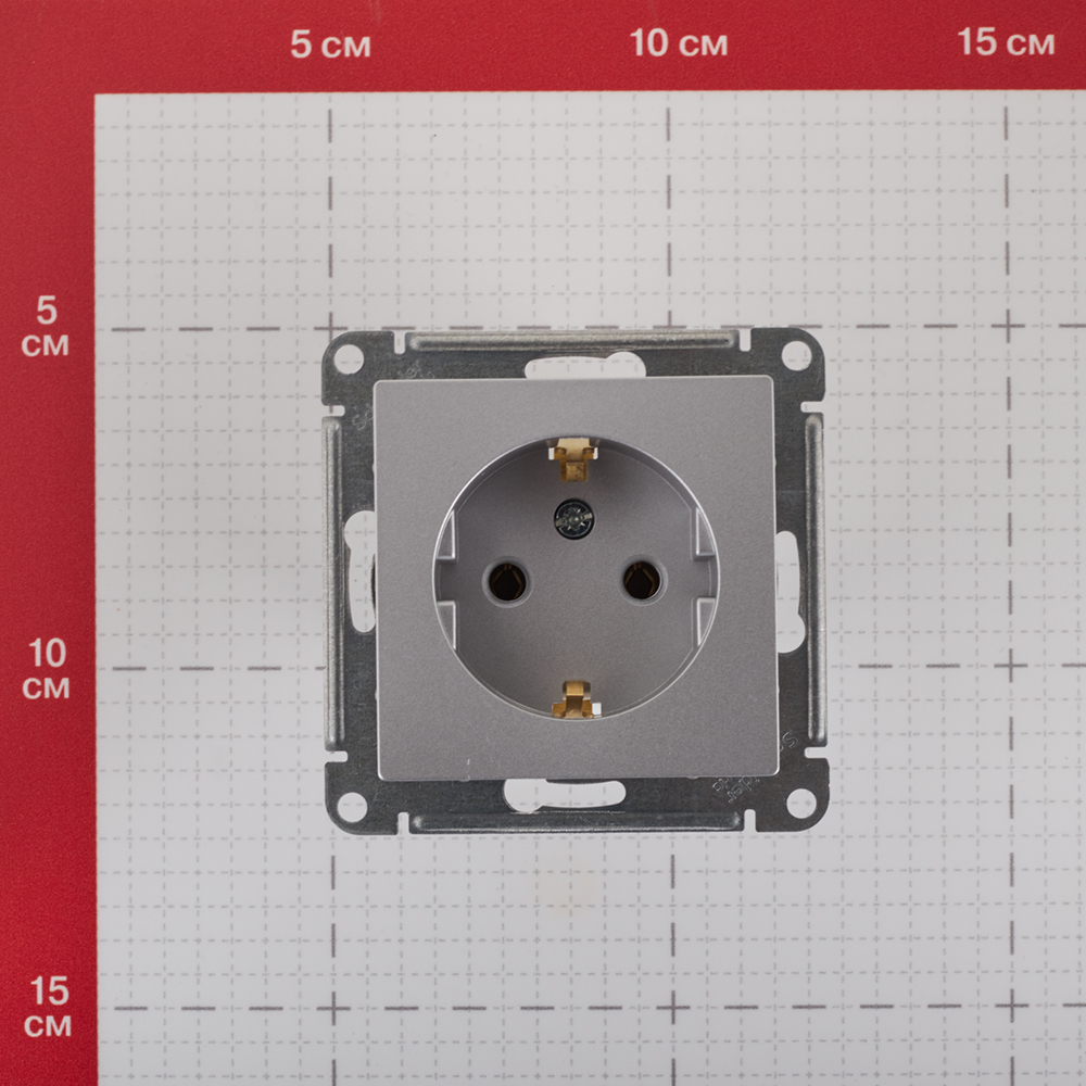 фото Розетка schneider electric atlas design atn000343 скрытая установка алюминий с заземлением