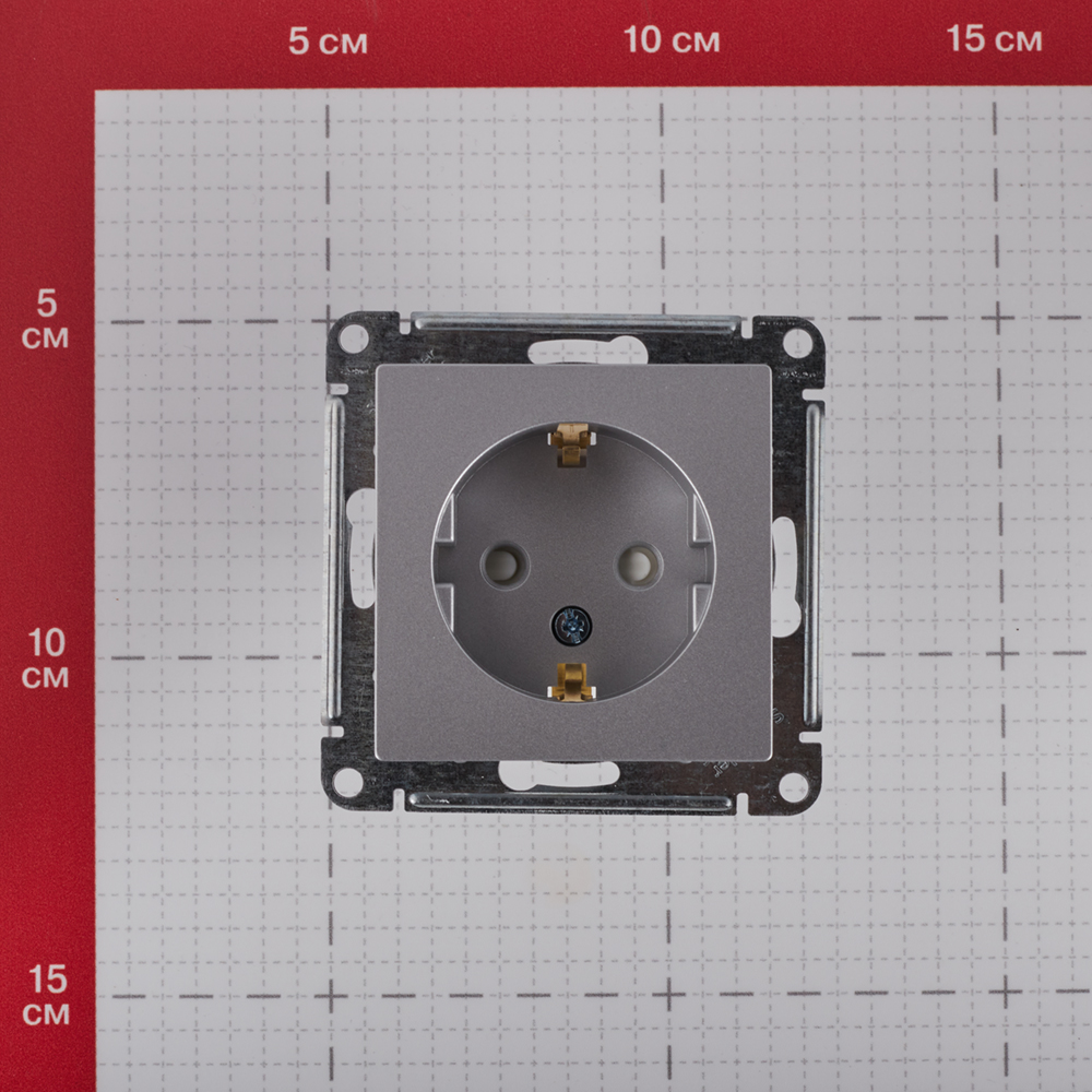 фото Розетка schneider electric atlas design atn000345 скрытая установка алюминий с заземлением со шторками