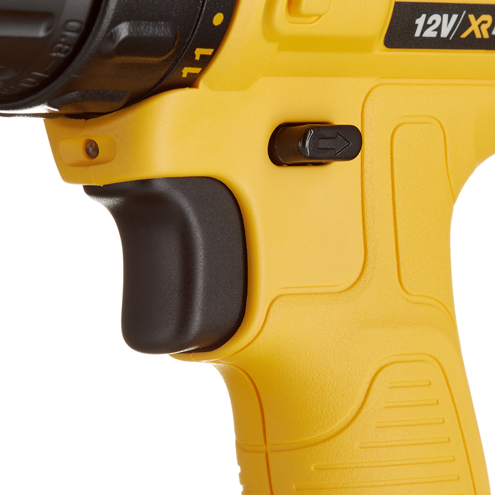 Дрель-шуруповерт аккумуляторная DeWalt DCD700C2 12В 2х1,3Ач Li-Ion