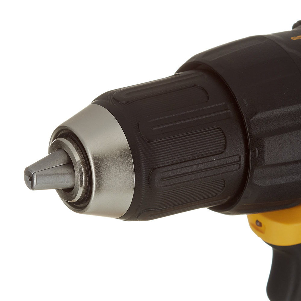 Дрель-шуруповерт аккумуляторная DeWalt DCD777D2T-QW 18В 2х2Ач Li-Ion