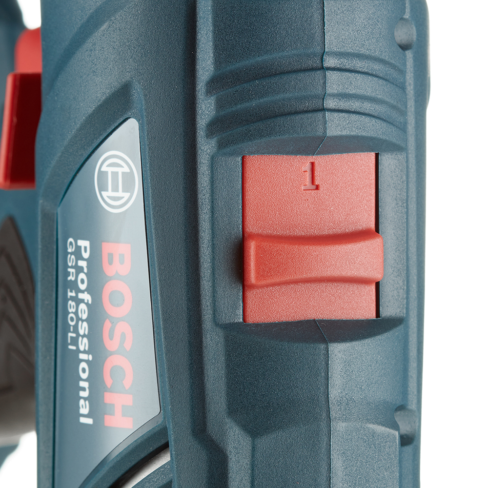 Дрель-шуруповерт аккумуляторная Bosch GSR 180-LI (06019F8123) 18В 2х2Ач Li-Ion