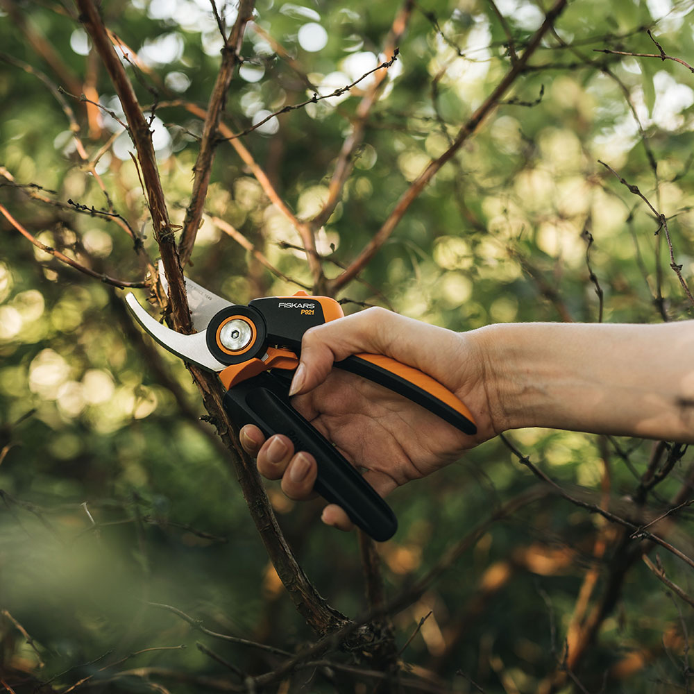 фото Секатор плоскостной fiskars xseries powergear p921 (1057173)