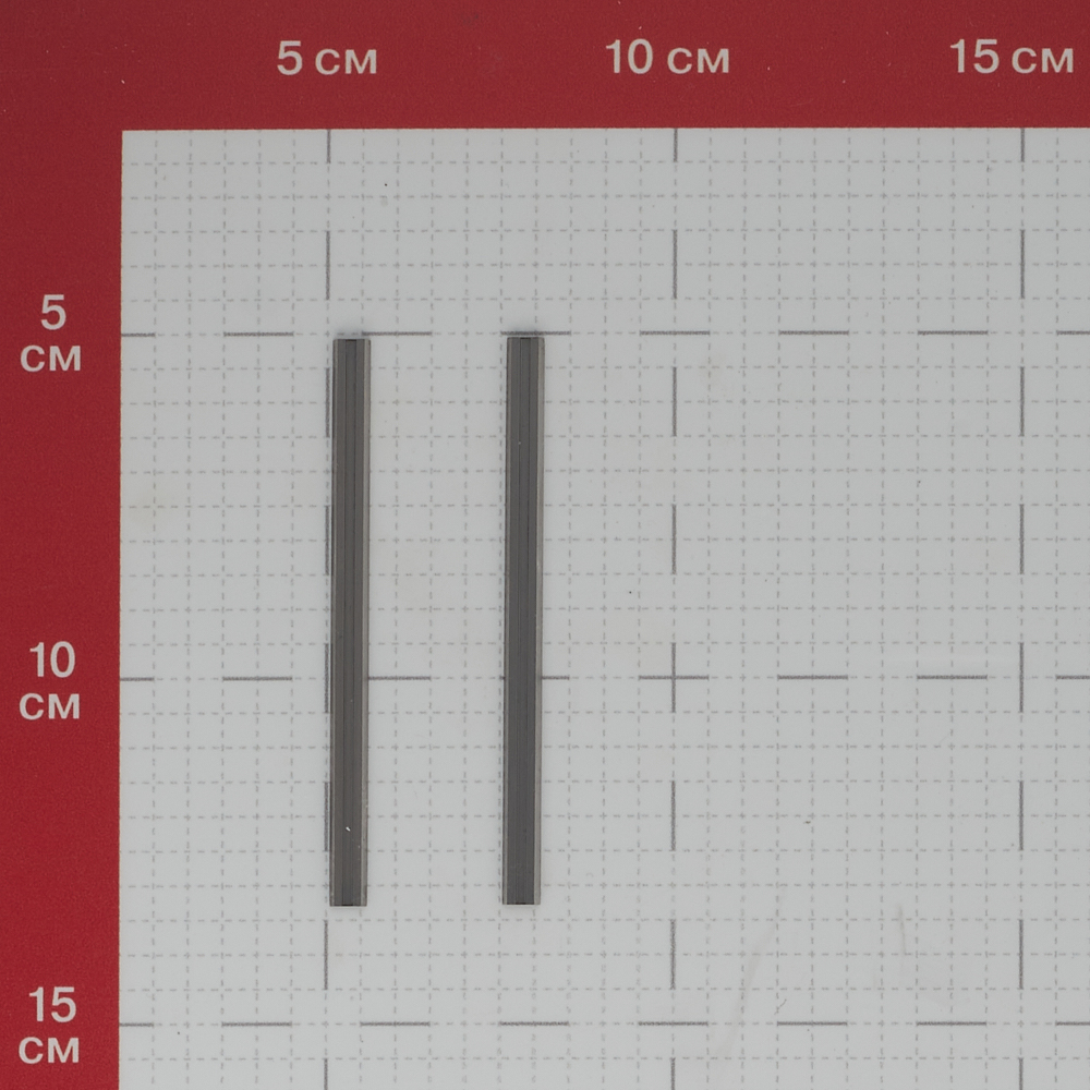 Нож для рубанка Практика (037-428) 82х5.5 мм быстрорежущая сталь (2 шт.)