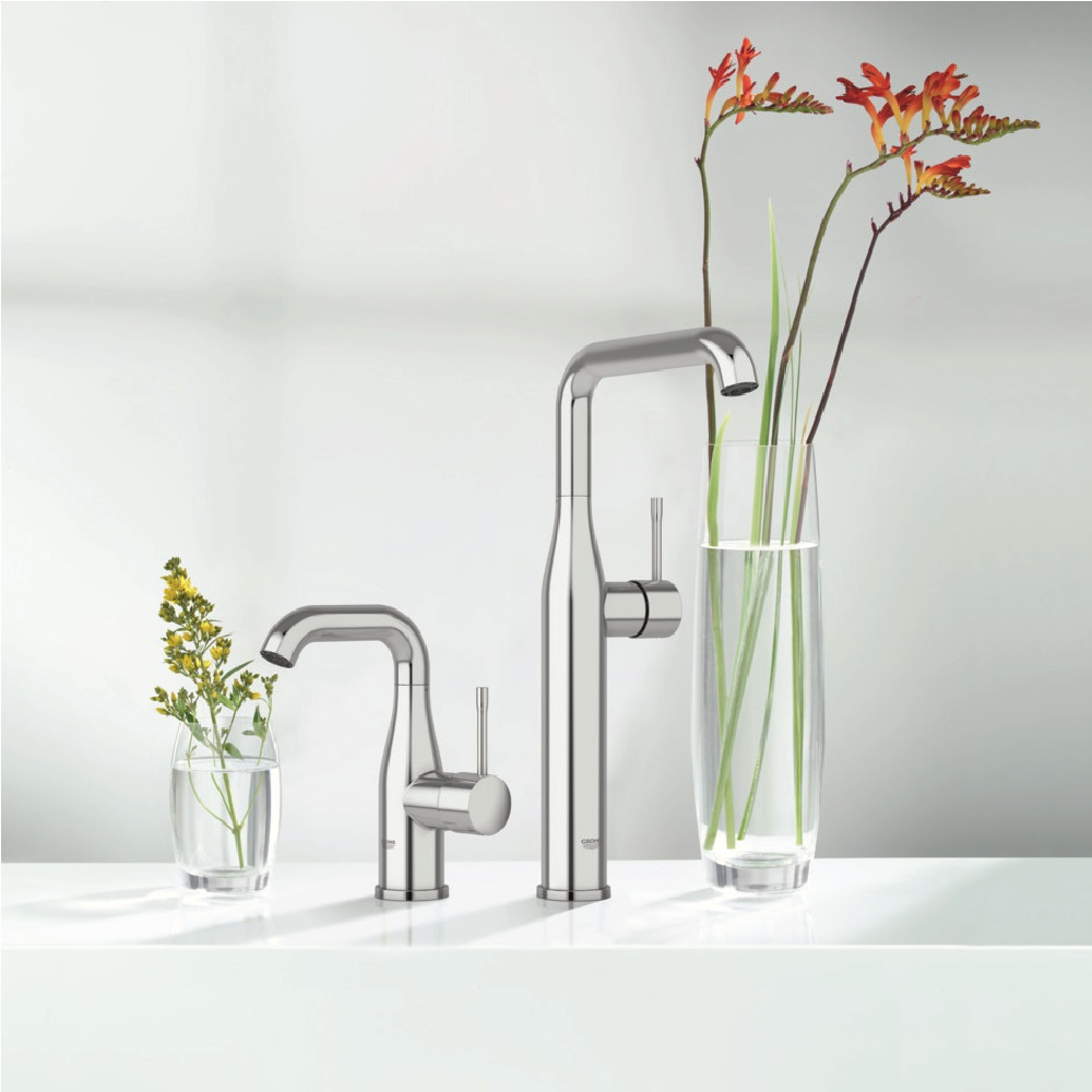 фото Смеситель для раковины grohe essence 23480001 m-size однорычажный