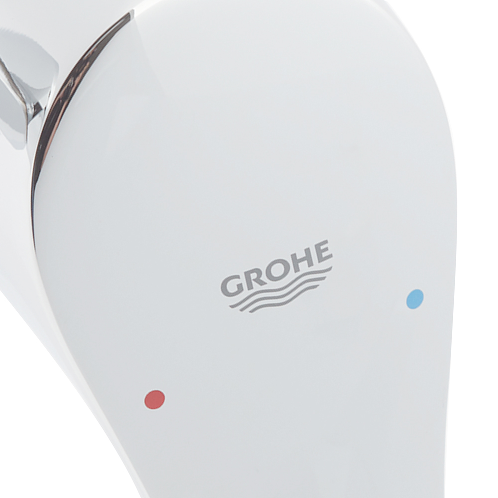 фото Смеситель для ванны grohe eurosmart 2015 33300002 с коротким изливом однорычажный без лейки