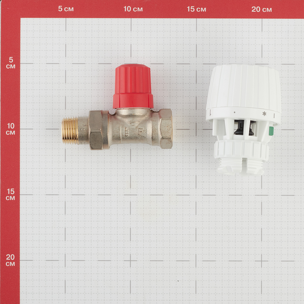 фото Клапан (вентиль) термостатический прямой danfoss (013g2234) 1/2 нр(ш) х 1/2 вр(г) для двухтрубных систем с термоголовкой комплект