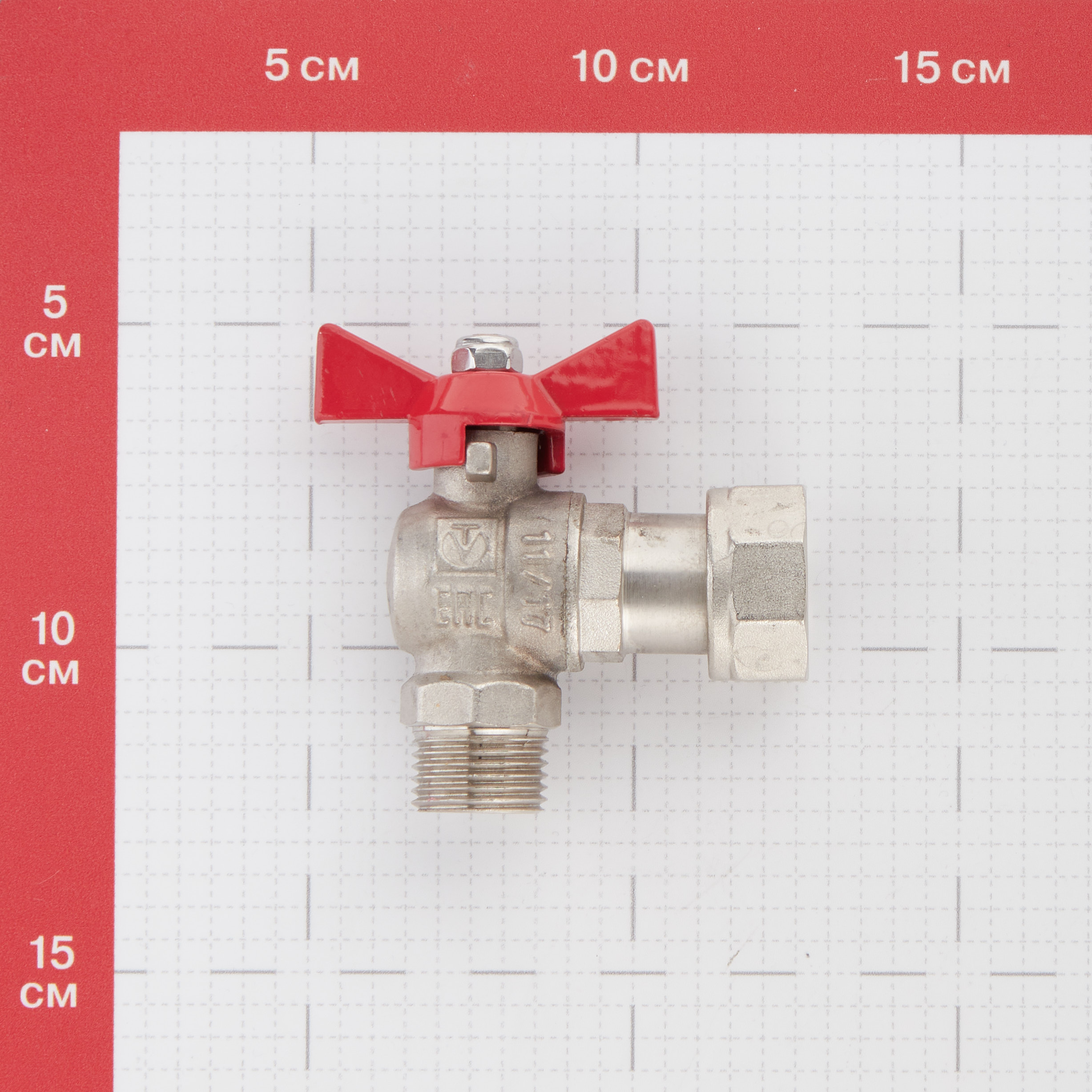 фото Кран шаровой латунный valtec base (vt.267.n.0405) 1/2 нр(ш) х 3/4 вр(г) t-образный бабочка с накидной гайкой угловой