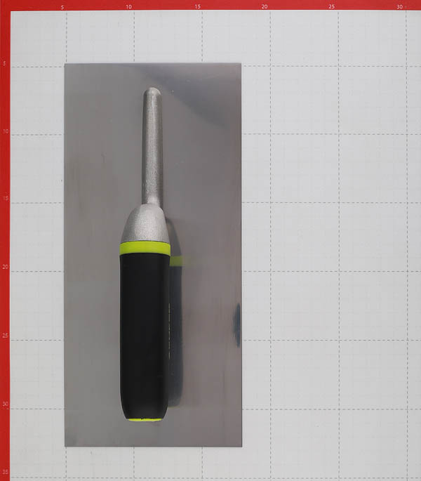 Гладилка плоская Armero 280х130 мм с резиновой ручкой