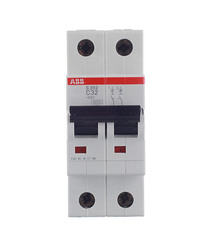 Автоматический выключатель ABB S202 (2CDS252001R0324) 2P 32А тип С 6 кА 400 В на DIN-рейку
