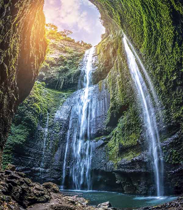 фото Фотообои ateliero горный водопад 20-8134 (2х2,7 м)
