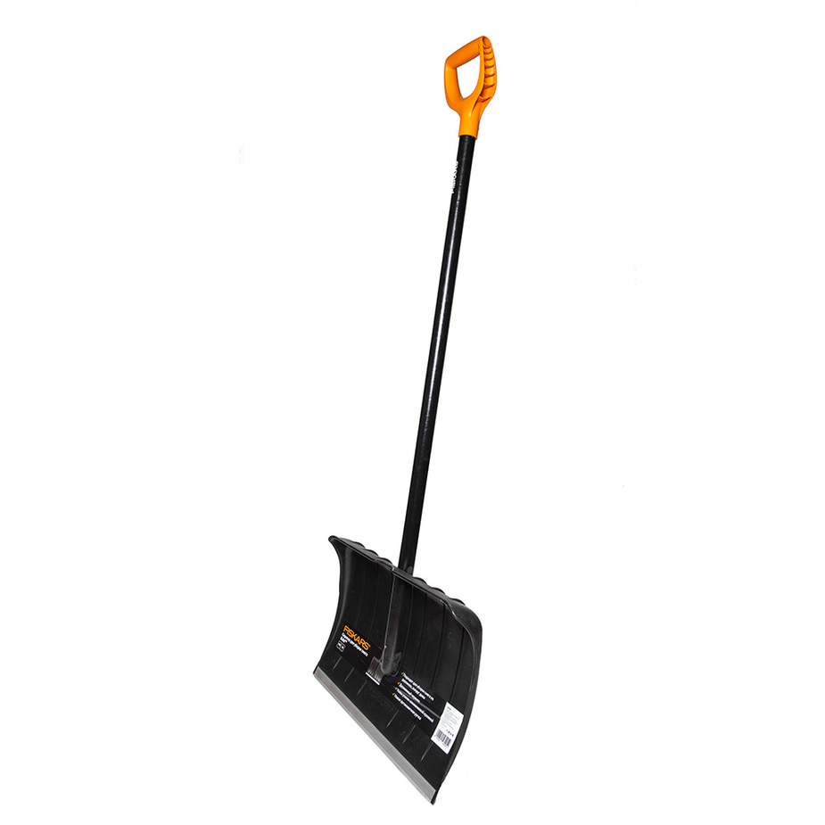  снеговая Fiskars Solid (1026792) пластиковая с деревянным .