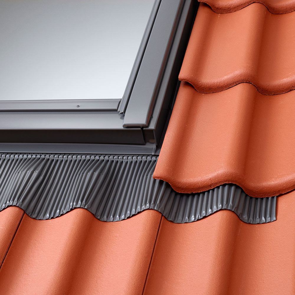 

Оклад для профилированных покрытий Velux Premium EDW PK06 2000 940х1180 мм