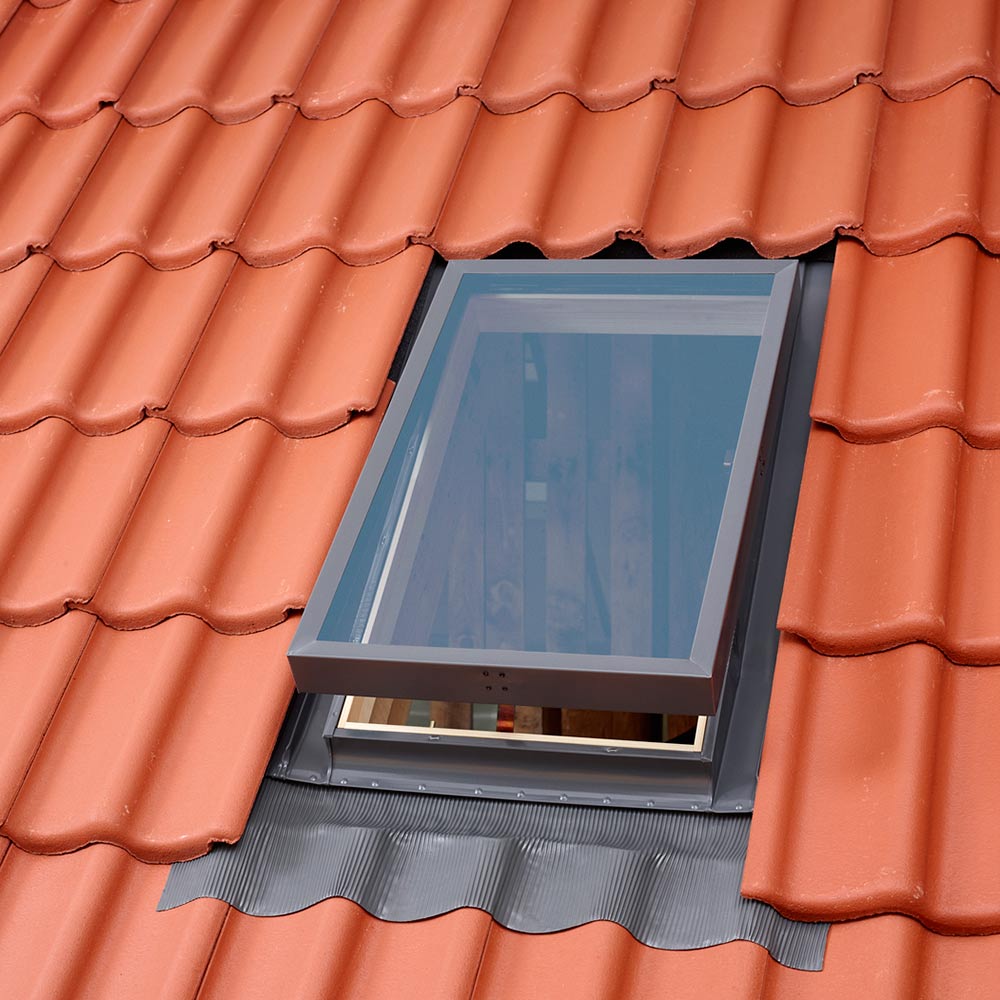 

Окно-люк для нежилых помещений Velux VLT 029 1000 450х730 мм