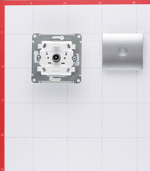 фото Розетка телевизионная schneider electric glossa gsl000391 оконечная скрытая установка алюминий