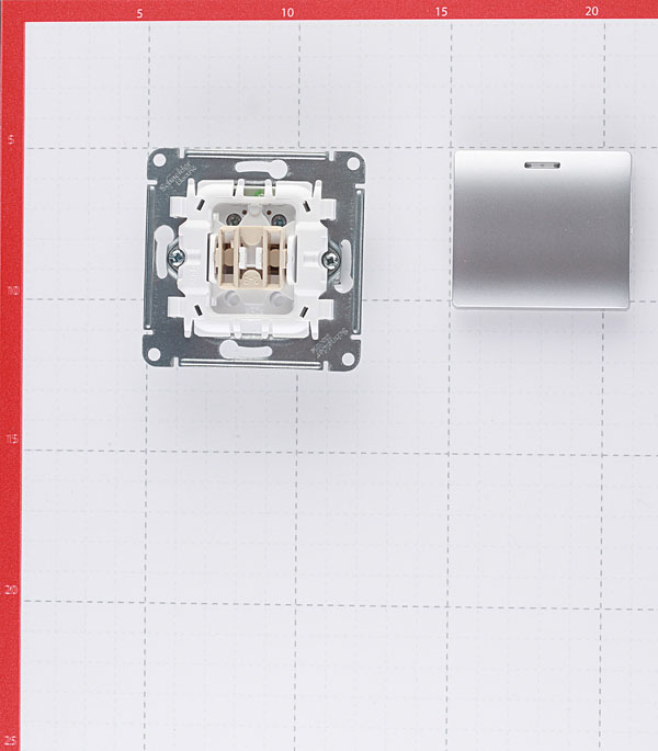 фото Выключатель schneider electric glossa gsl000313 одноклавишный скрытая установка алюминий с подсветкой