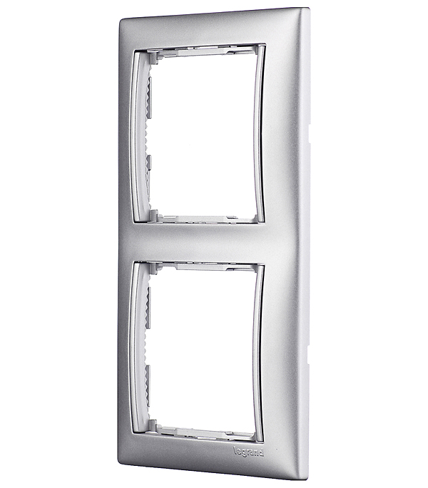 

Рамка Legrand Valena 694331 двухместная горизонтальная алюминий