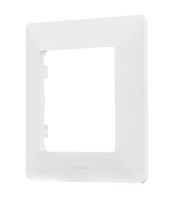 

Рамка Legrand Valena LIFE 754007 одноместная универсальная белая, Белый