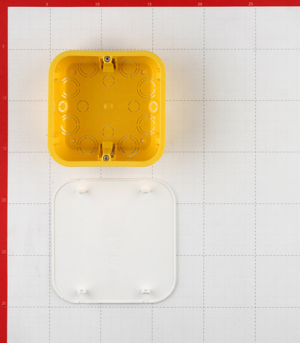 фото Коробка распределительная schneider electric для гипсокартона 100х100х50 мм 22 ввода желтая ip20 с крышкой